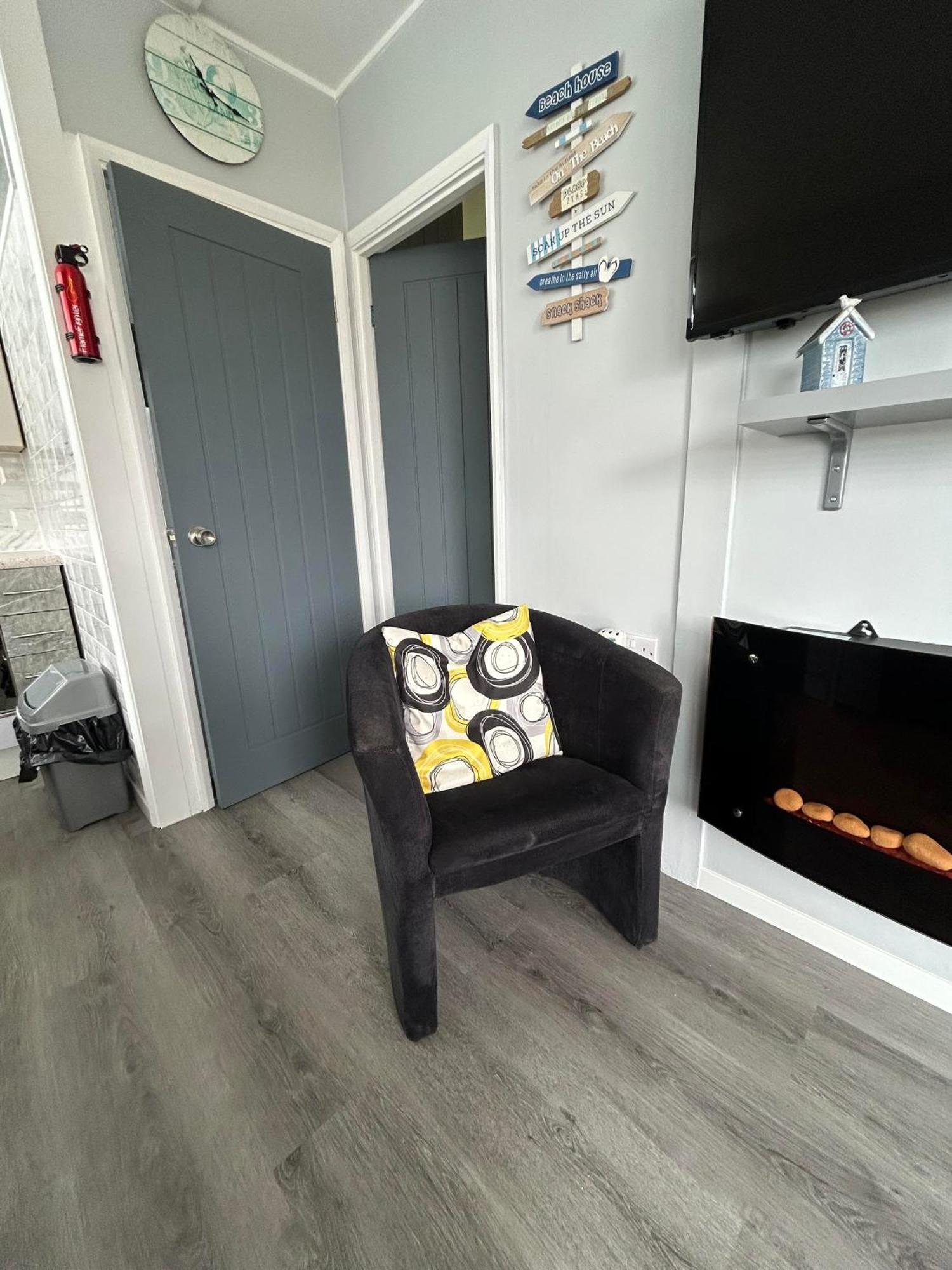 Cozy Seaside Chalet In Bridlington Ngoại thất bức ảnh